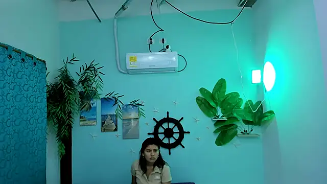 Snapshot of eladyrous98 chatting on 11.29.25 eladyrous98 online show from 11.29.25