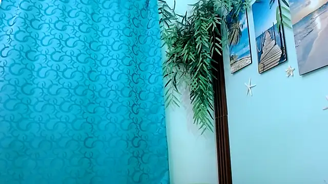 Snapshot of eladyrous98 chatting on 01.08.26 eladyrous98 online show from 01.08.26