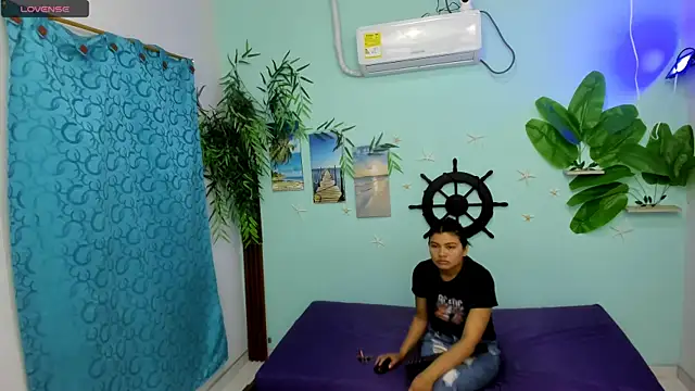 Snapshot of eladyrous98 chatting on 02.09.26 eladyrous98 online show from 02.09.26