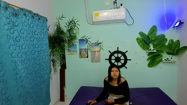 Snapshot of eladyrous98 chatting on 02.23.26 eladyrous98 online show from 02.23.26