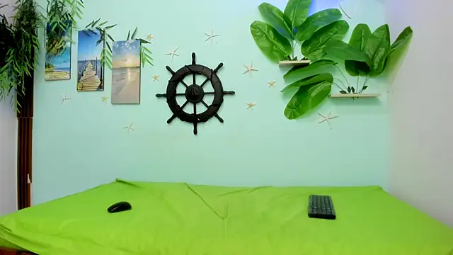 Snapshot of eladyrous98 chatting on 03.06.26 eladyrous98 online show from 03.06.26