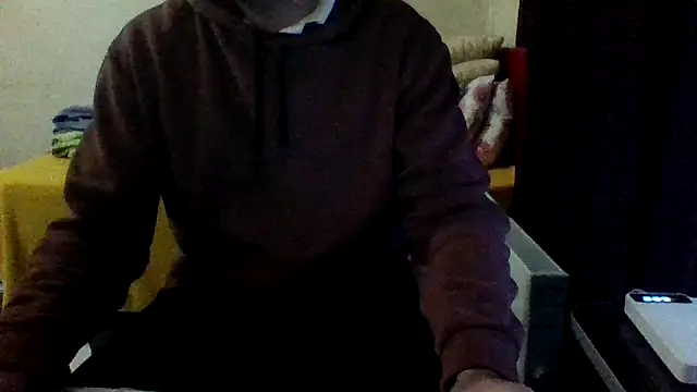 Snapshot of st206boy chatting on 11.01.25 st206boy online show from 11.01.25