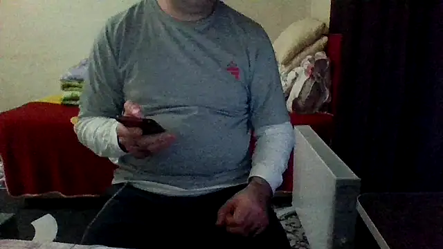 Snapshot of st206boy chatting on 11.17.25 st206boy online show from 11.17.25