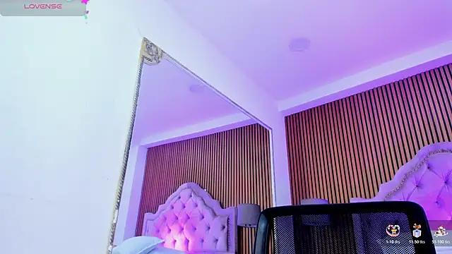 SelenaStonne online show from 11.11.25