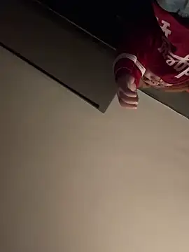 Snapshot of crazybarber69 chatting on 09.14.25 crazybarber69 online show from 09.14.25