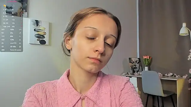 Snapshot of TaiteFairfield chatting on 02.20.26 TaiteFairfield online show from 02.20.26