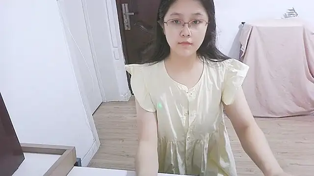 Snapshot of 98bunny chatting on 07.25.26 98bunny online show from 07.25.26
