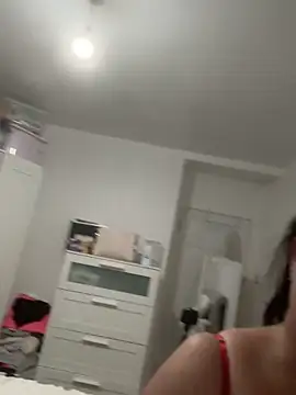 Snapshot of Kayla-Foxx chatting on 10.20.25 Kayla-Foxx online show from 10.20.25