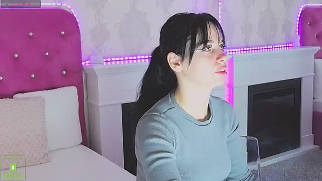 MaddySpears online show from 11.19.25