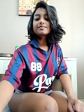 littlemissdevil69 online show from 10.21.25