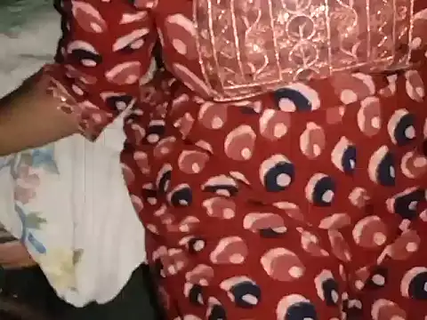 Snapshot of Sassy_Indianbhabi chatting on 12.15.25 Sassy Indianbhabi online show from 12.15.25