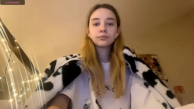 DanaCore online show from 11.11.25