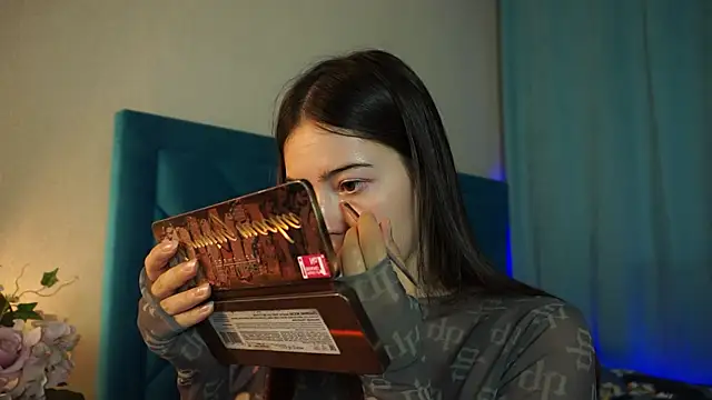 ywixos online show from 09.21.25