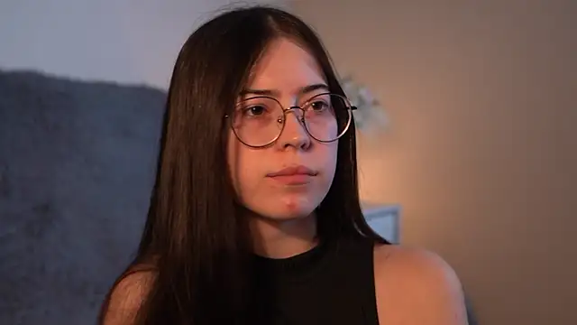 ywixos online show from 12.13.25