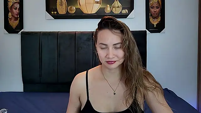 Snapshot of cieloDal chatting on 12.05.25 cieloDal online show from 12.05.25