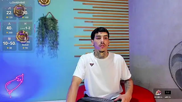 Snapshot of jharol_cardonaa chatting on 10.08.25 jharol cardonaa online show from 10.08.25