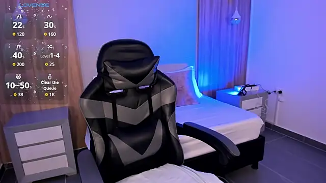 megara x  online show from 11.02.25