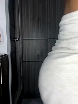 Mia sweet80 online show from 09.20.25