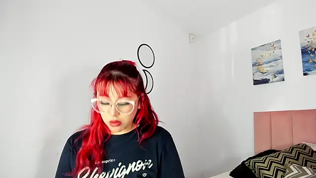 Maddy Mills online show from 04.22.26