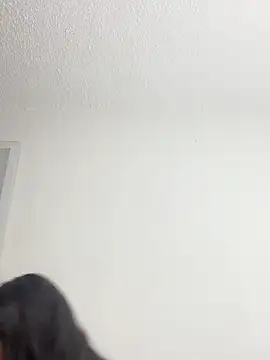 Issa Santana online show from 12.19.25