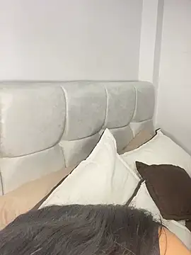 Issa Santana online show from 02.28.26