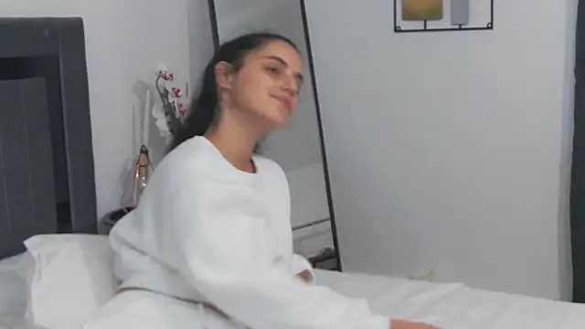 SweetMelodyZ online show from 12.15.25