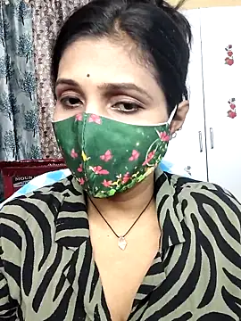 Hotty Sonali online show from 04.30.26