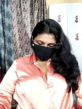 Hotty Sonali online show from 05.05.26