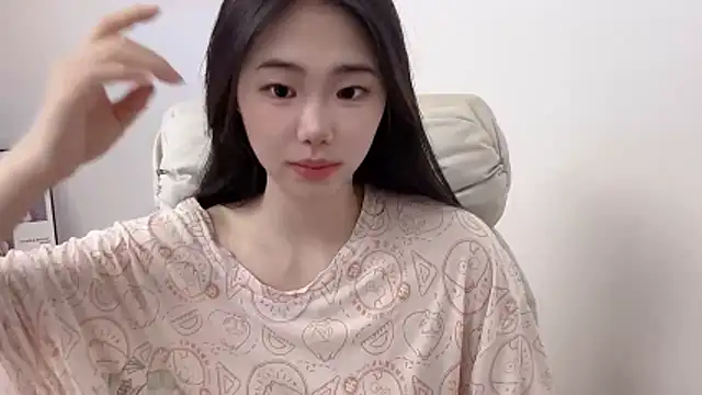 suki-1 online show from 04.24.26