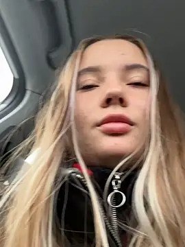 StephanieMur online show from 10.07.25