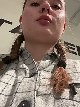 StephanieMur online show from 11.09.25