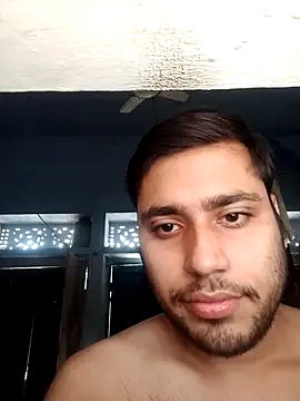 Snapshot of Desirock001 chatting on 11.20.25 Desirock001 online show from 11.20.25