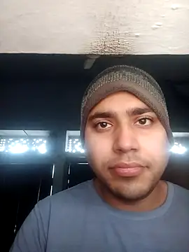 Snapshot of Desirock001 chatting on 02.04.26 Desirock001 online show from 02.04.26