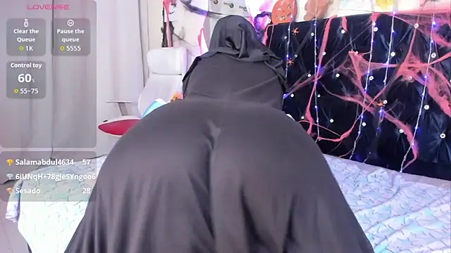 Dana-Alabi online show from 10.20.25