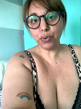 LupeLok online show from 11.04.25