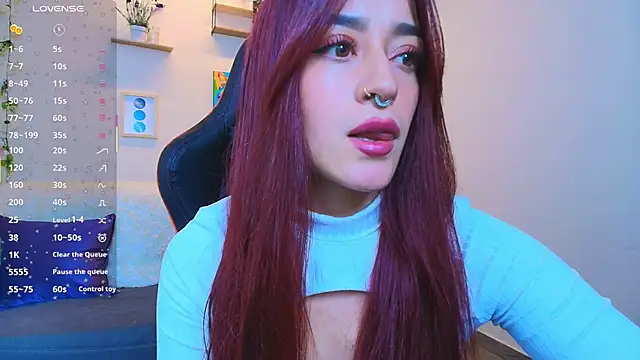 Snapshot of ViolethRosse chatting on 04.10.26 ViolethRosse online show from 04.10.26