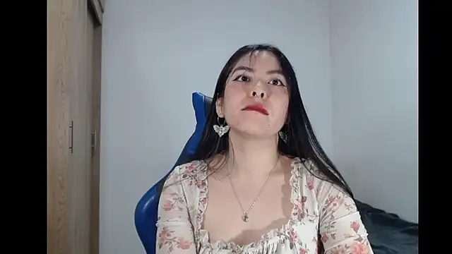 EloiseJun online show from 02.15.26