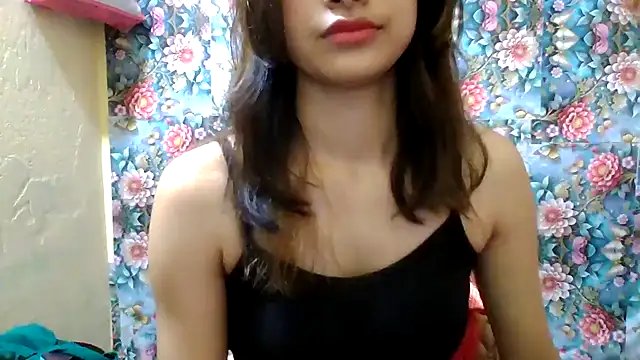 Snapshot of sahki_90 chatting on 09.17.25 sahki 90 online show from 09.17.25