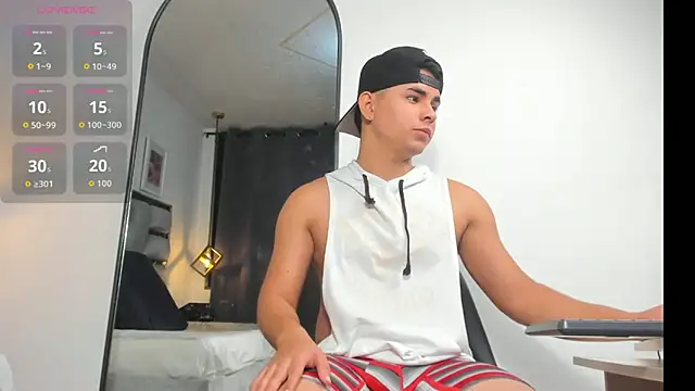 lianfox  online show from 06.10.26