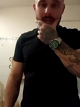 Snapshot of Barber33zk chatting on 10.07.25 Barber33zk online show from 10.07.25