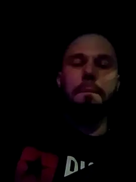 Snapshot of Barber33zk chatting on 11.02.25 Barber33zk online show from 11.02.25