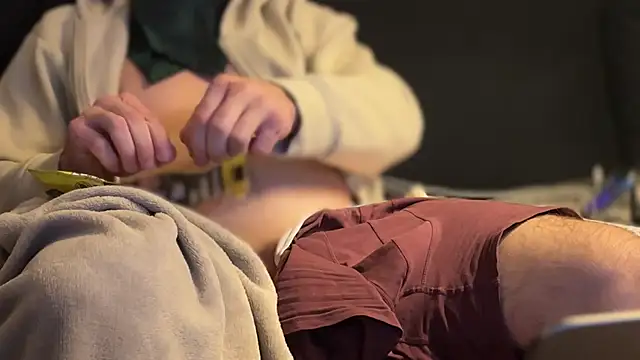 Snapshot of diamondjeffpt chatting on 11.15.25 diamondjeffpt online show from 11.15.25