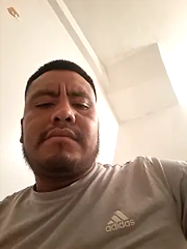 Snapshot of hernande986 chatting on 04.02.26 hernande986 online show from 04.02.26