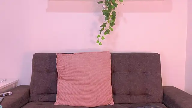 TiffValentinee  online show from 03.07.26