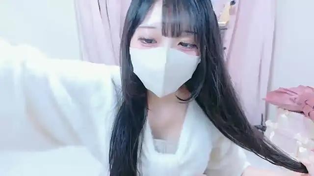 Snapshot of Mero_love_ch chatting on 09.24.25 Mero love ch online show from 09.24.25