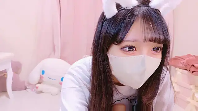 Snapshot of Mero_love_ch chatting on 10.05.25 Mero love ch online show from 10.05.25