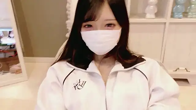 Snapshot of Mero_love_ch chatting on 10.14.25 Mero love ch online show from 10.14.25