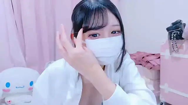Snapshot of Mero_love_ch chatting on 10.17.25 Mero love ch online show from 10.17.25