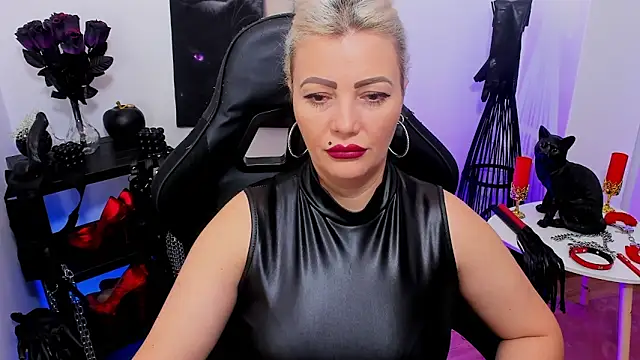 demisweet online show from 02.10.25