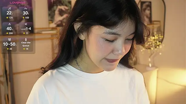 MoiraEger online show from 09.16.25